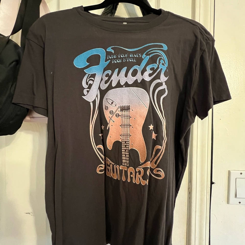 Fender Black Short Sleeve Tee with Vintage Guitar Design